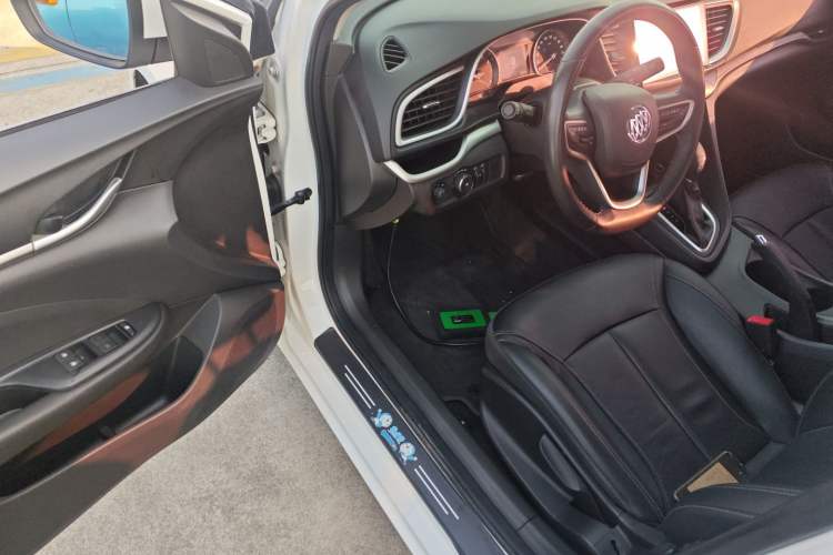 Used Buick GT 2018 18T Automatic Elite Model
