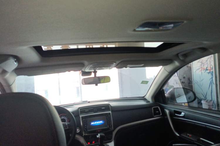 Used Haval H6 2015 Sport Edition 1.5T Automatic Two-Wheel Drive Luxury Model
