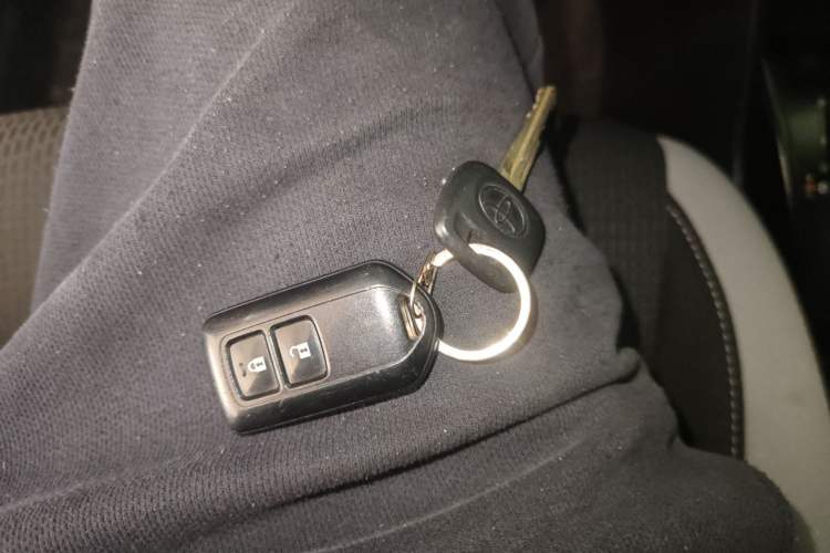 Used Toyota YARiS L 2021 1.5L CVT Leading Edition
