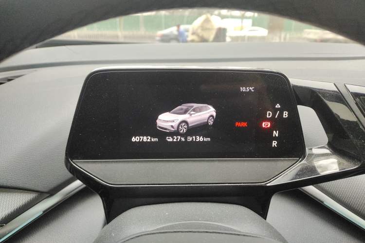 Used Volkswagen ID.4 CROZZ 2021 Long-Range Lite PRO Two-Wheel Drive Version
