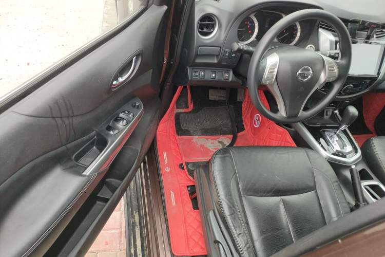 Used Nissan Terra 2018 2.5L Automatic 2WD Luxury Edition
