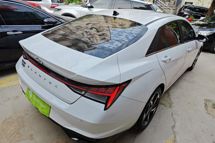 Used Hyundai Elantra 2021 1.5L CVT GLX Elite Edition
