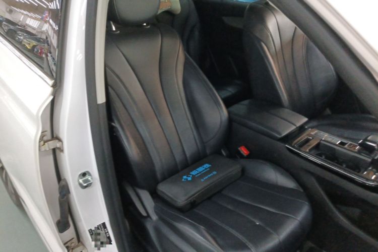 Used Roewe RX5 MAX 2019 300TGI Automatic Smart Cabin Luxury Edition
