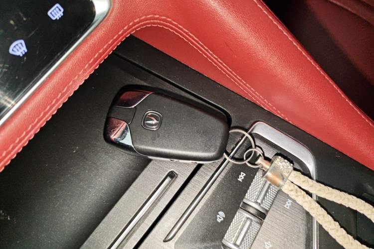 Used Changan CS75 PLUS 2021 2.0T Automatic Pilot Version
