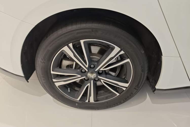 Used Hongqi EH7 2024 600 Pro