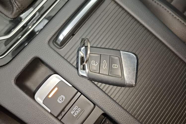 Used Volkswagen Magotan 2019 330TSI DSG Luxury Model China V Standard