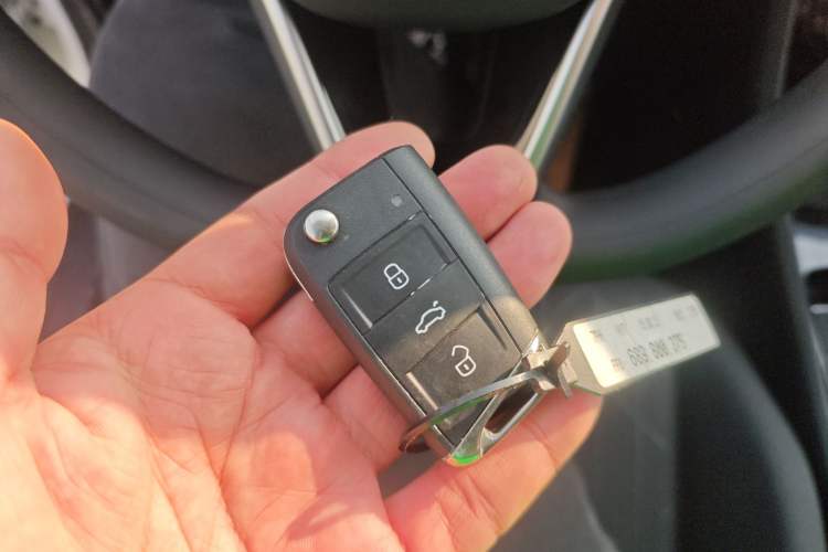 Used Jetta VA7 2025 1.4T "Listen to the Advice" Version