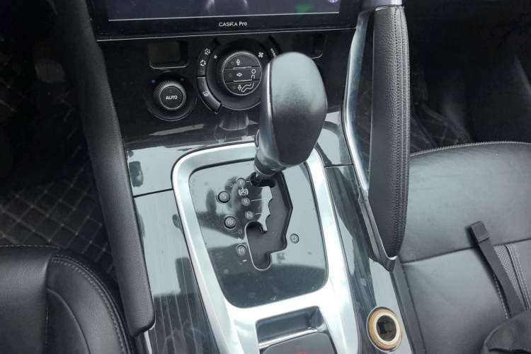 Used Peugeot 3008 2015 1.6THP Automatic Trend Edition