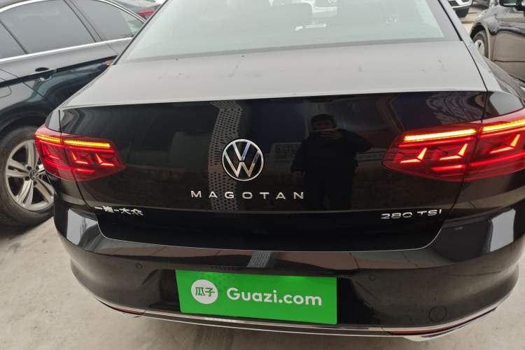 Used Volkswagen Magotan 2025 Zhongxiang Version 280TSI DSG Comfort Edition