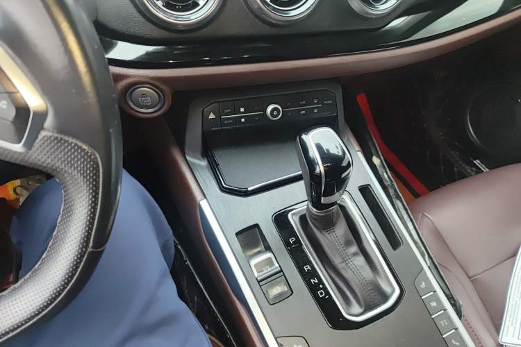 Used Wey VV5 2017 2.0T Flagship Edition