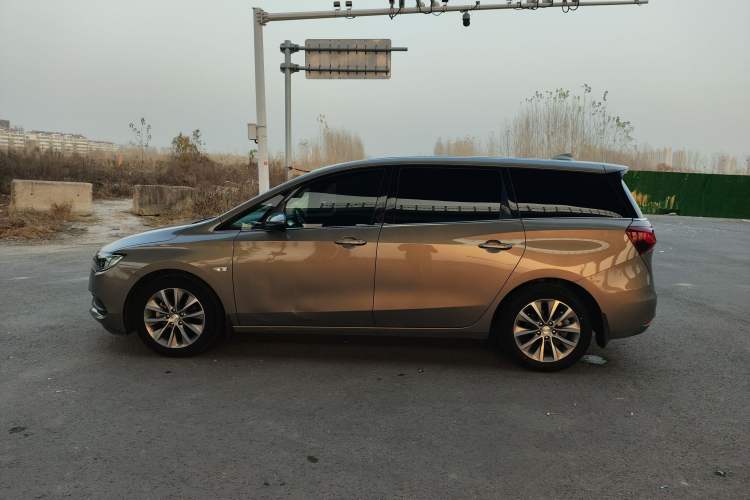 Used Buick GL6 2019 18T 5-Seater Connected Luxury Version China VI Standard
