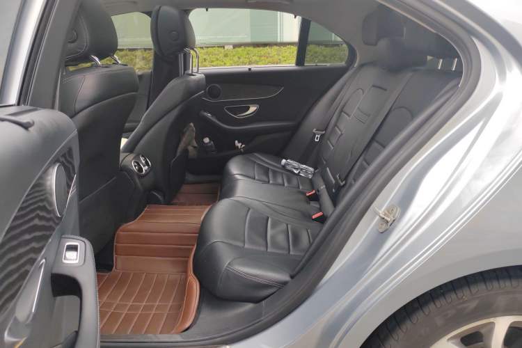 Used Mercedes-Benz C-Class 2015 C 200 L Sport Edition
