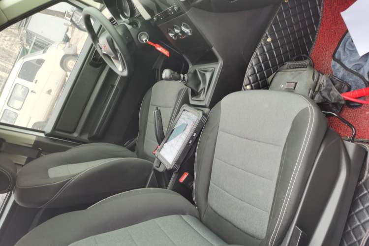 Used Wuling Zhengcheng 2021 1.5T Manual Comfort Version
