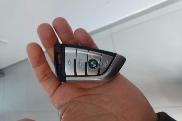 Used BMW X5 2022 Restyled xDrive 30Li Luxury Version M Sport Package