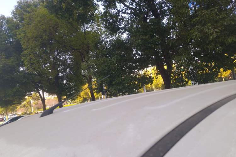 Used Wuling Yangguang 2024 300km Comfort-Grade Passenger Van 60kW