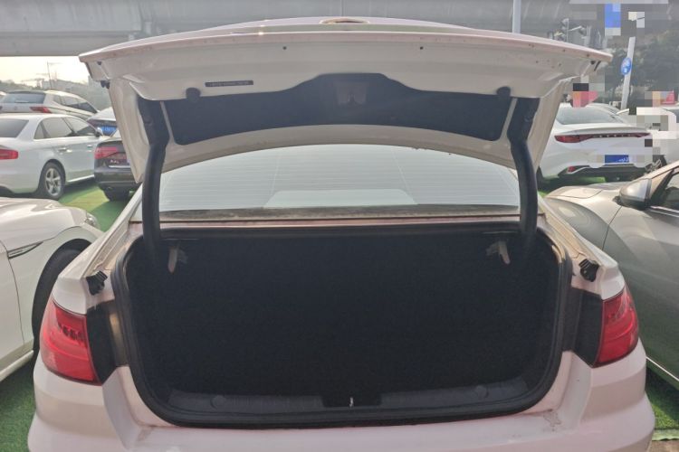 Used Geely Auto Emgrand GL 2017 1.3T DCT Elite Model
