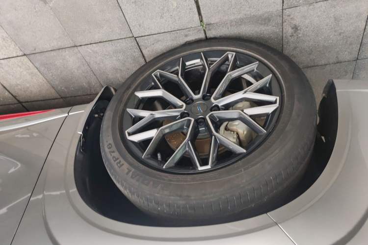 Used Oshan Z6 2022 Blue Whale 1.5T DCT Smart Edition
