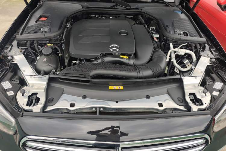 Used Mercedes-Benz E-Class 2023 E 260 L