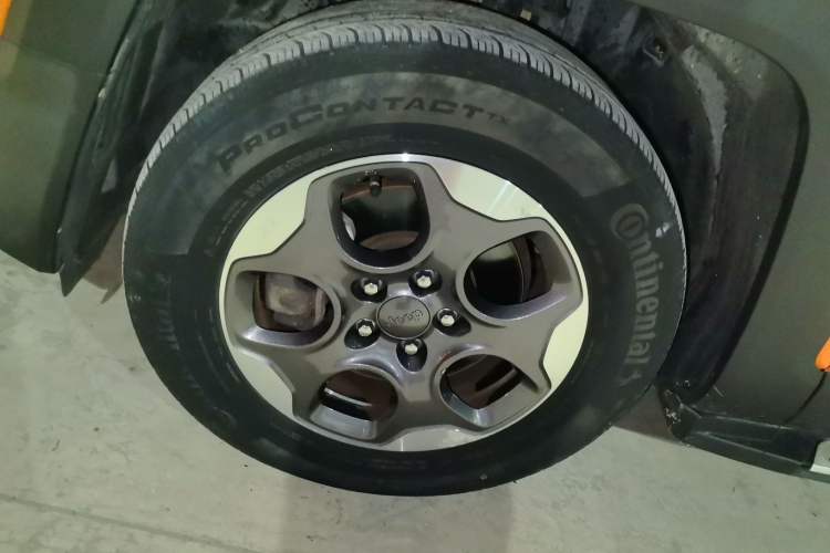 Used  Renegade 2016 1.4T Automatic Kinetic Edition
