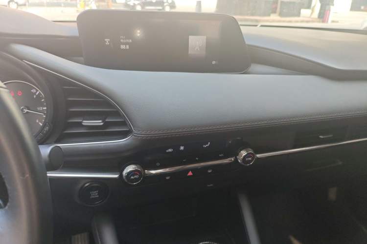 Used Mazda Mazda 3 Axela 2021 2.0L Automatic Zhiya Edition
