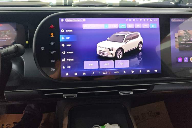 Used  #5 2024 Long-Range Journey Luxury Edition