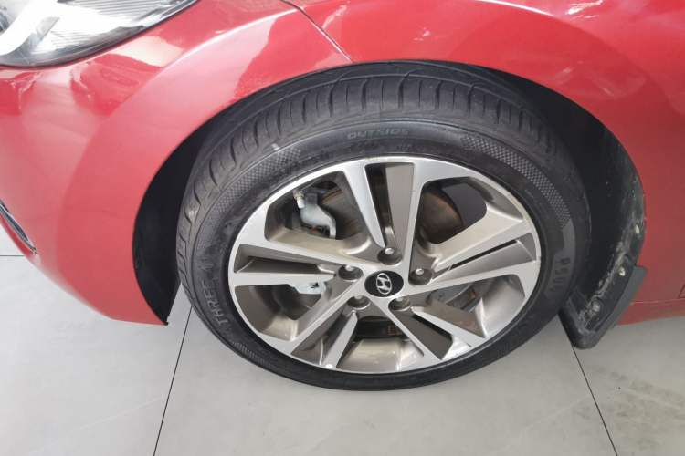 Used Hyundai Elantra 2016 1.6L Automatic ZhiXuan · Luxury Version
