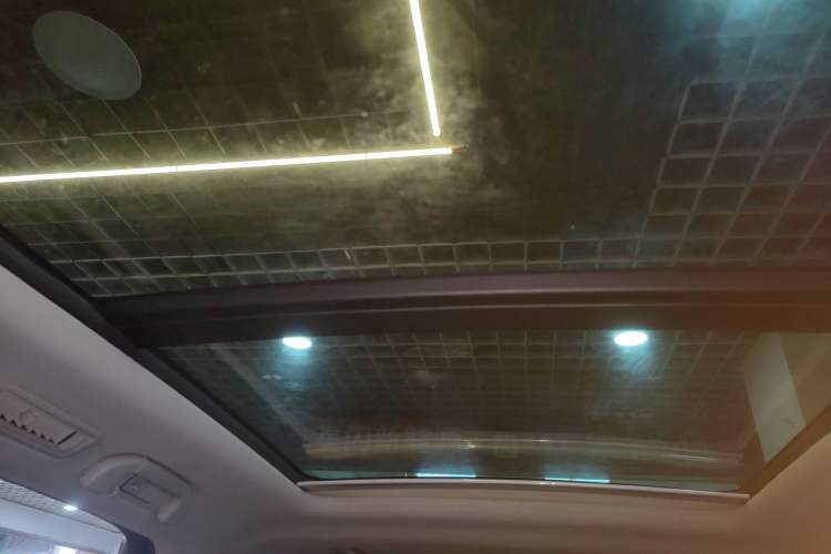 Used BYD Tang New Energy 2018 DM 2.0T All-Wheel Drive Smart Connect & Enjoyment Model 7 Seats China V Emission Standard
