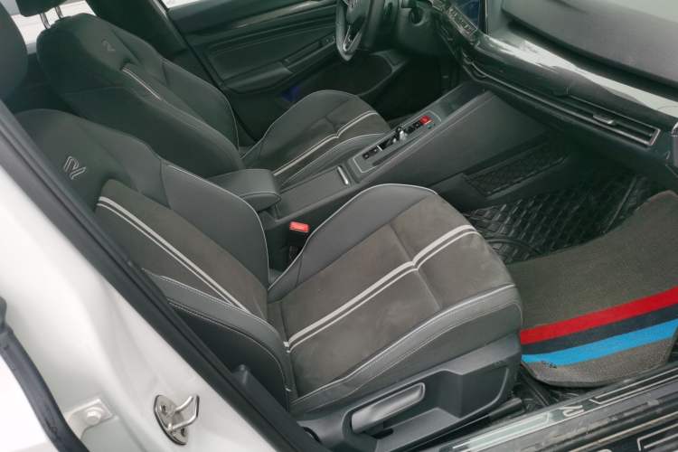 Used Volkswagen Golf 2021 280TSI DSG R-Line
