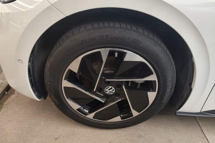 Used Volkswagen ID.3 2025 Smart Edition Ultra-Intelligent Oxygen Version
