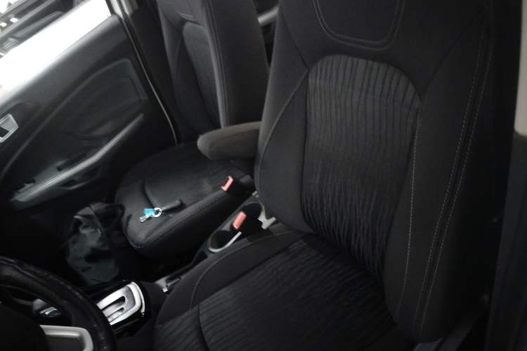 Used Ford EcoSport 2013 1.5L Automatic Prestige Model
