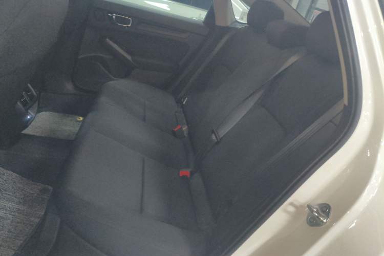 Used Honda Civic 2023 240TURBO CVT Dynamic Edition
