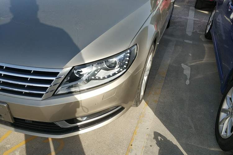 Used Volkswagen FAW-Volkswagen CC 2015 1.8TSI Prestige Model
