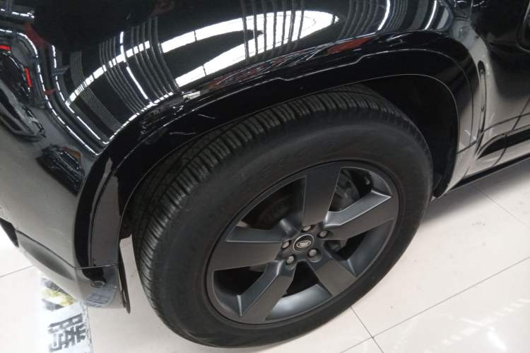 Used Land Rover Defender 2024 110 3.0T P400 X-DYNAMIC HSE
