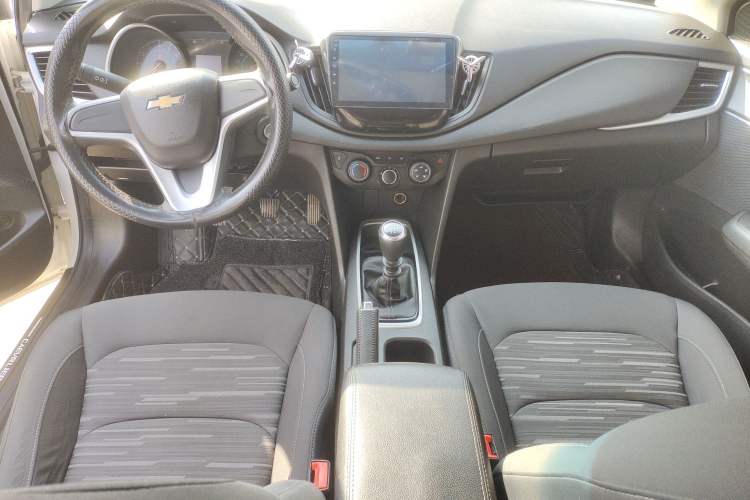 Used Chevrolet Cavalier 2018 320 Manual Enjoyment Edition
