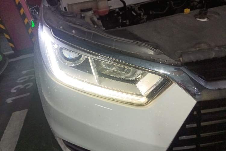 Used BYD Yuan New Energy 2018 EV360 Smart Connect Cool Edition