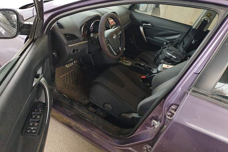 Used MG 5 2012 1.5L Automatic Luxury Edition
