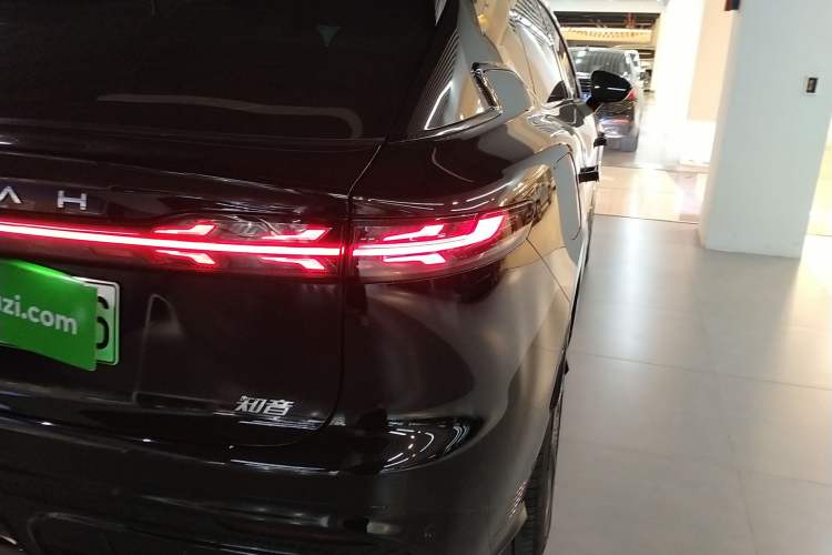 Used VOYAH COURAGE 2024 Long-Range Supercharge Edition