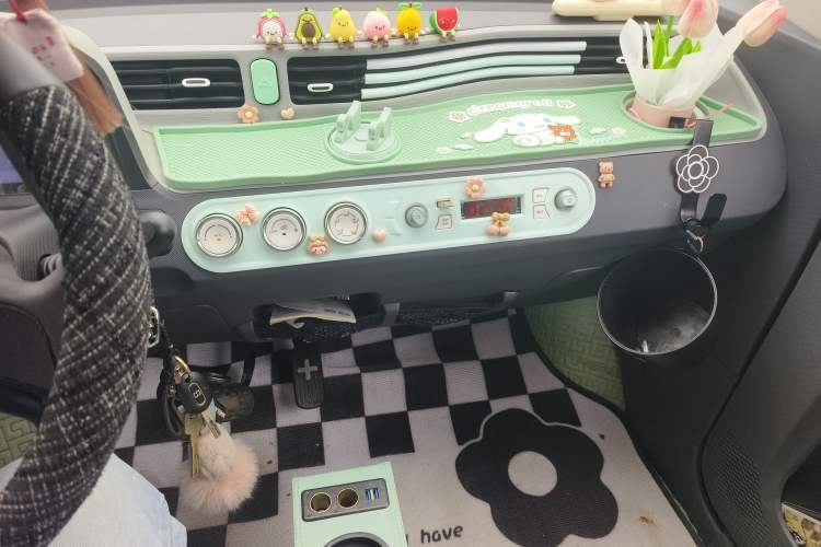 Used Wuling Hongguang MINIEV 2021 Macaron Premium Model – Lithium Iron Phosphate
