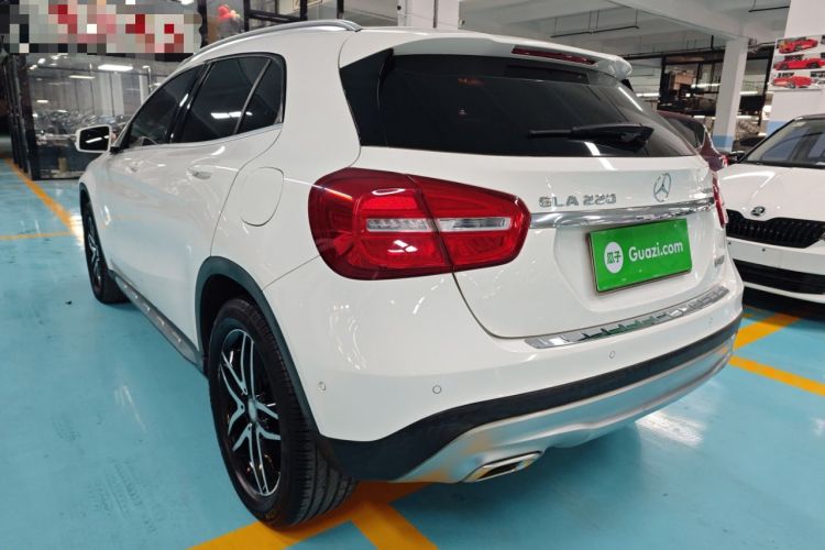 Used Mercedes-Benz GLA 2015 GLA 220 4MATIC Fashion Model