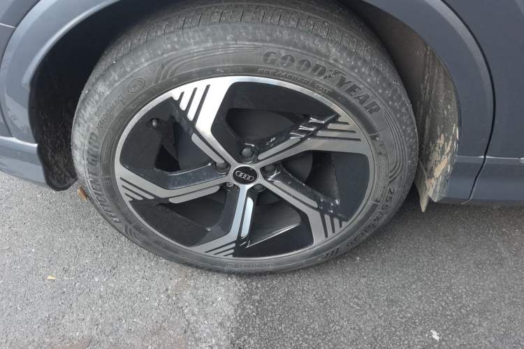 Used Audi Q4 e-tron 2023 40 e-tron Boundary Edition
