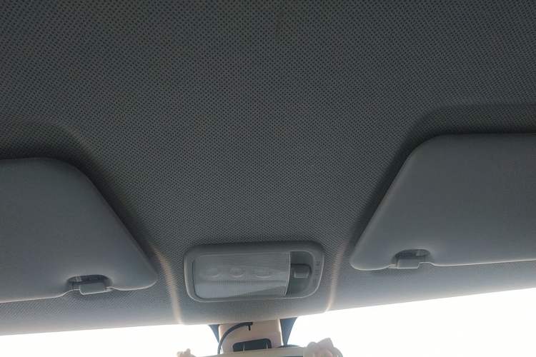 Used Wuling Hongguang MINIEV 2022 Macaron Premium Model – Lithium Ternary Battery