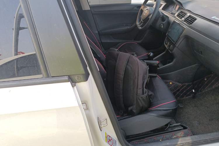 Used Volkswagen Santana 2016 1.6L Manual Fashion Edition