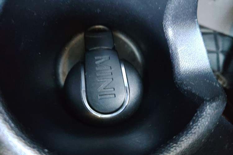 Used  MINI 2018 1.5T COOPER Classic Edition