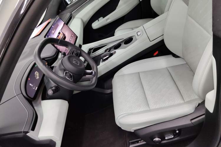 Used Zeekr 001 2025 WE Edition 95 kWh All-Wheel Drive
