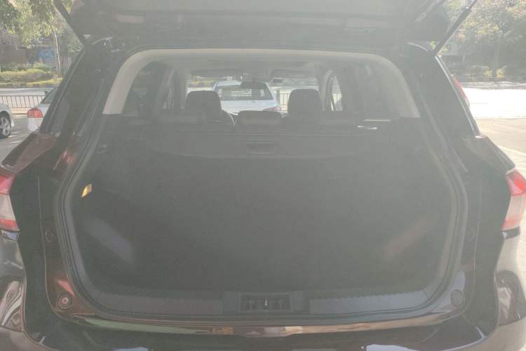 Used GAC Trumpchi GS4 2017 235T Automatic Two-Wheel Drive Luxury Smart Connectivity Version
