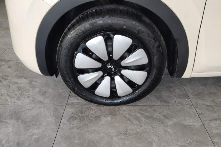 Used Wuling Bingo 2025 333 km Lingxi Deluxe Edition
