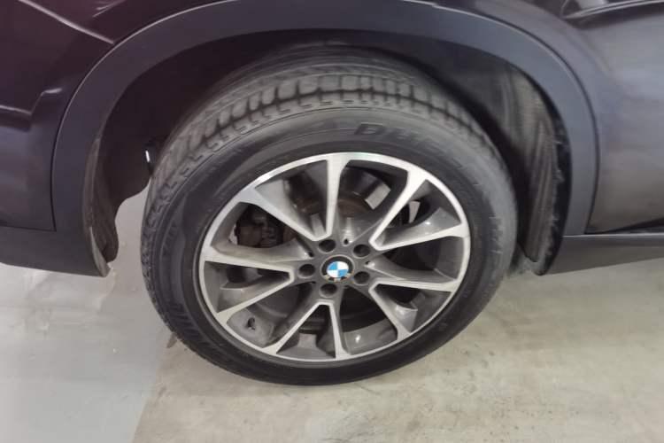 Used BMW X5 2014 xDrive35i Leading Model
