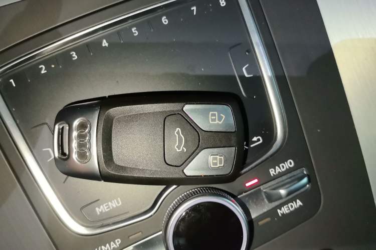 Used Audi Q5L 2018 40 TFSI Prestige Fashion Edition China V