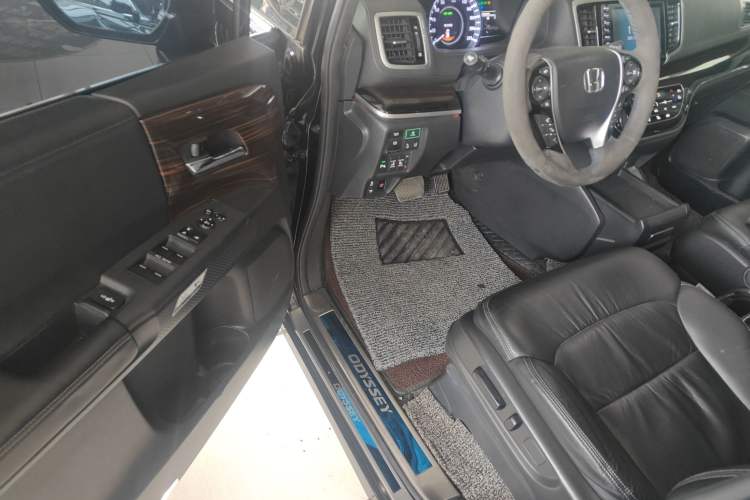 Used Honda Odyssey 2019 2.0L Rui·Zhi Zhen Edition