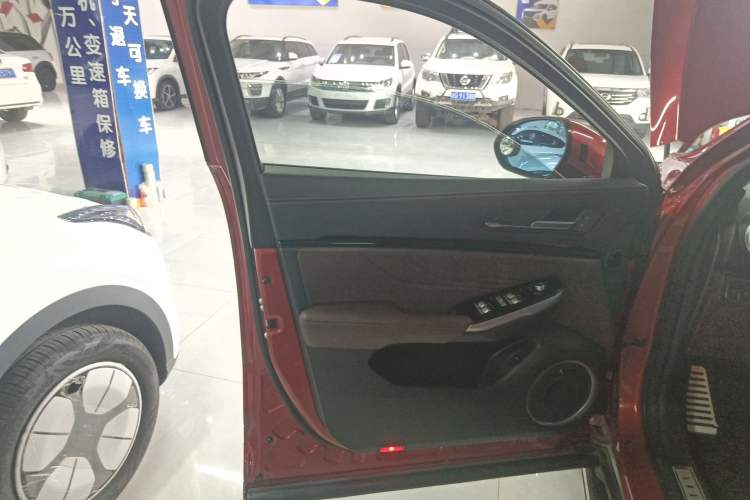 Used Wey VV5 2017 2.0T Ultra-Luxury Version
